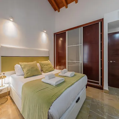 Isg Puerta Jerez Sevilla 21 Exterior photo